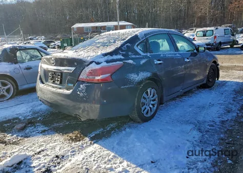 2013 Nissan Altima 2.5 from USA, damaged, VIN 1N4AL3AP6DC184377